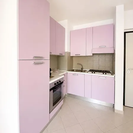 شقة Vasto Holiday
